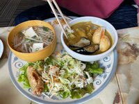 高橋愛『ランチ』