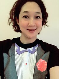 虻川 美穂子『正装⁈』