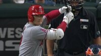 大谷翔平 注目の第1打席 ライトスタンドへ44号ソロHR
