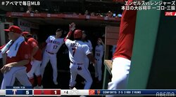 大谷翔平、アデルの前に“ひょっこり”登場で豪快弾を祝福 「オラオラ可愛かった」の声