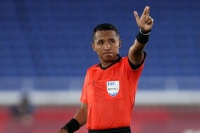 日本代表、ワールドカップ初戦の審判団が決定…主審は東京五輪の日本vsフランス戦を裁いたバートン氏