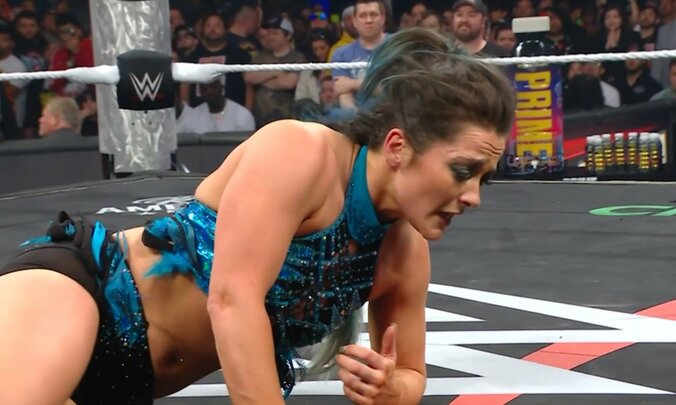 恐怖に震えるライラ・ヴァルキュリア