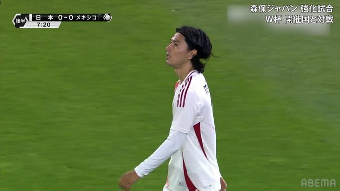 「時を止めるボレー！」南野拓実の鮮烈シュートにファンはあの名ゴールを彷彿「李忠成を思い出した」 5枚目