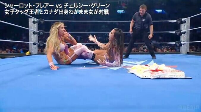 ケーキを味見しながらシャーロットはフィニッシュ態勢へ