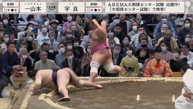 人気力士が“くるっと回転”土俵際の逆転劇に相撲ファン大興奮「すごい！うらら」「アクロバットだなあ」 1枚目
