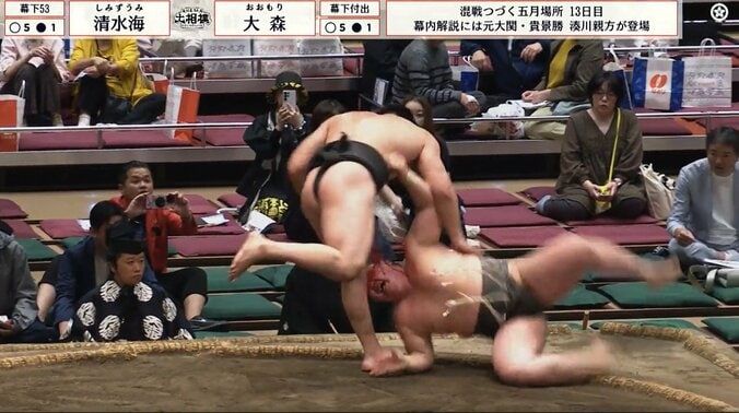 “俳優顔”のイケメン力士、“背筋力265キロ”で巨漢をぶん投げた！「これはお金を取れる相撲」「ヤバすぎる勝ち方がカッコいい」勝ちっぷりに騒然 3枚目