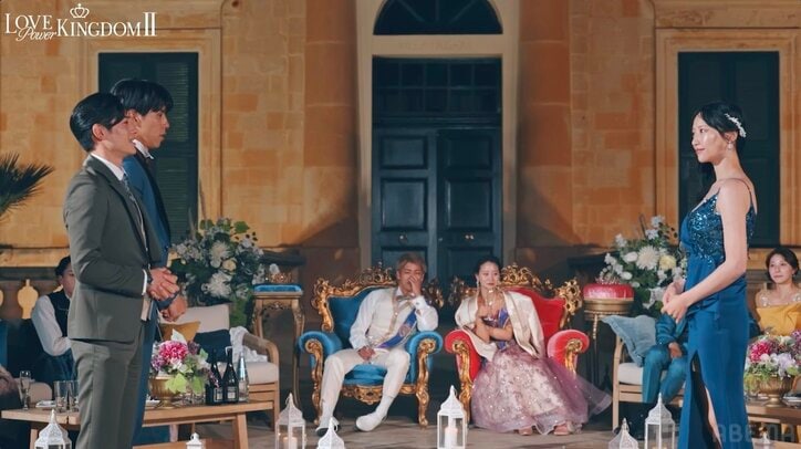 【写真・画像】内科医 vs元JR駅員、全員の前で美女を奪い合い！まさかの結末に「」「」と反響　2枚目