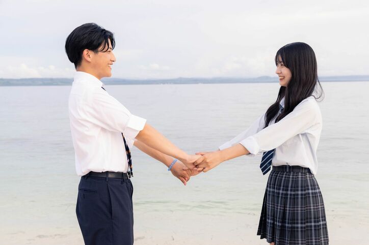 高3女子あやね、辛い片思いを経てこたろうとカップル成立！熱烈ハグ「諦めないで良かった！」『今日好き』セブ島編最終回