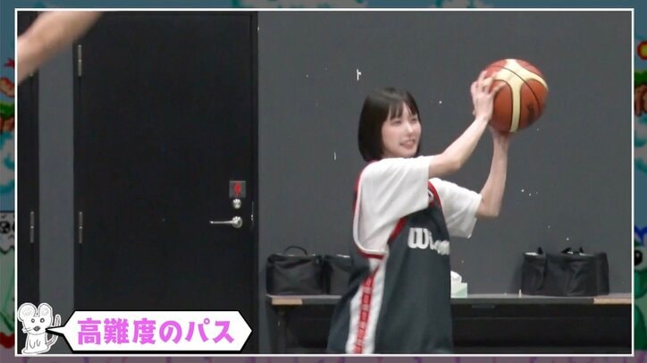 【写真・画像】あのちゃん、日本代表も「本当に上手い人しかやらない」と大絶賛のパス シュートを外した芸人に「向上心ないのか！」　1枚目