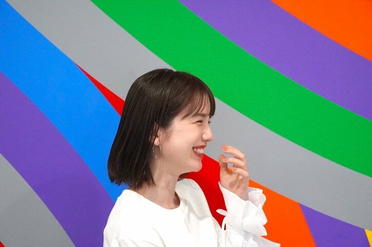 「共感されたいなんて思ってない」弘中綾香アナが語る、等身大の言葉を発信し続ける理由【インタビュー】