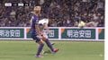 アニメかよ！怪物FWがパワーシュートでピッチに“巨大穴”をあけた瞬間「見たことないエグれ方」「日向小次郎みたい」自ら穴埋めする姿も話題に
