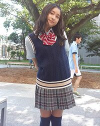 土屋太鳳の制服姿に絶賛の声「すごい現役っぽい」