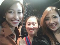 キンタロー。『美女に囲まれ。』