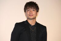 白濱亜嵐、ライブ後の切ない瞬間を語る「トイレ掃除している自分やばい」