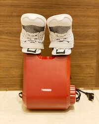 保田圭『靴乾燥機』