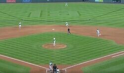 ありえないだろ！ 大谷翔平に「気づかない」 走りたい放題… 相手投手の“痛恨のミス”に「酷いな」「無警戒すぎる」