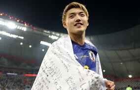 「結婚おめでとう」、「本当にそれっぽく見てくる」槙野智章が結婚を発表？お相手はまさかの日本代表MF「僕たちも結婚しました」