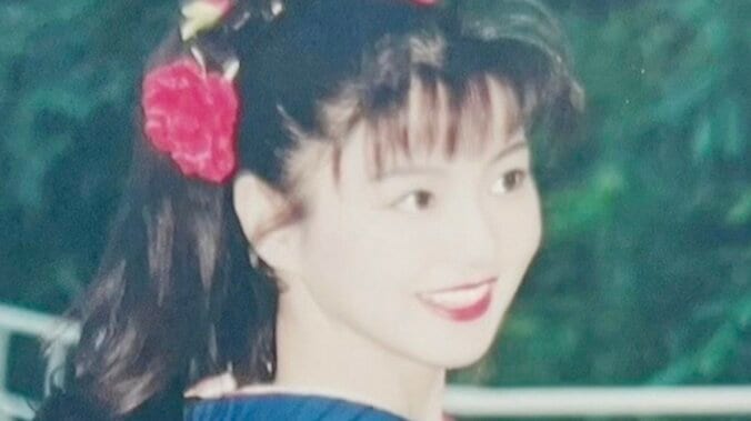 【写真・画像】借金最大12億円 “奇跡の57歳”女性芸人、話題の若々しい姿は「ローコスト美容で」　1枚目