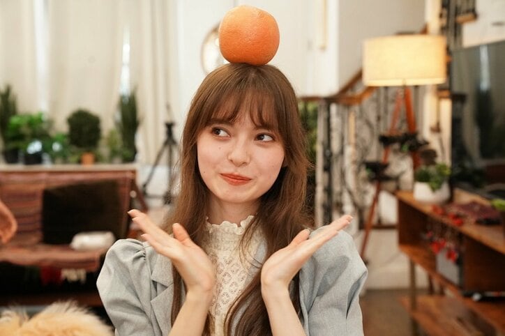 『ドラ恋』新メンバーのトミコ・クレア、恋愛経験は少なめ「自分の気持ちをブロックすることが多い」