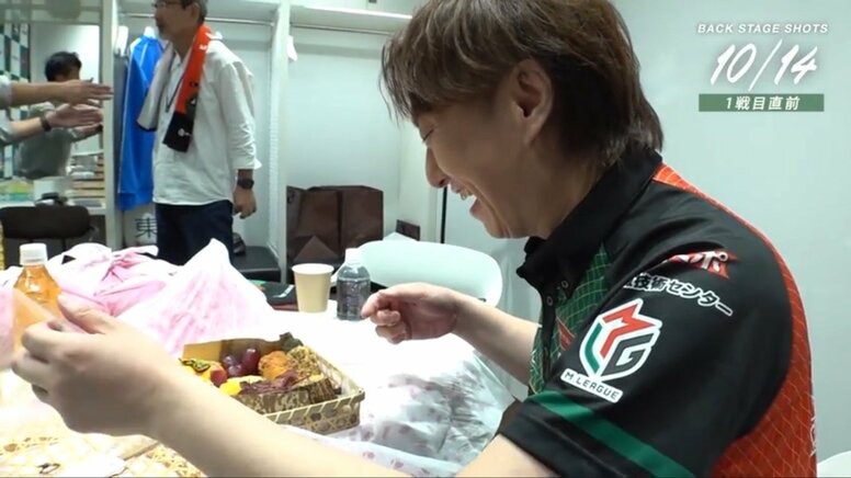 「どうやって開けるんだろう…」トップ雀士も困惑する“銀座の料亭”が手掛けた高級弁当がすごい／麻雀・Mリーグ