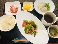 キンタロー。『産後ケア施設の料理を食べてて思った事。』