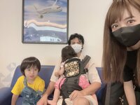 アレクサンダー『レンタカーは アルファードにしたよ』