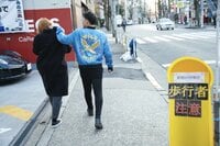 花田優一、妹の“パツキン”頭を撫でる仲良し2ショットを披露「かわいい」「羨ましい」の声