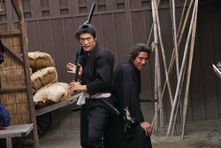 五代友厚（三浦春馬）×坂本龍馬（三浦翔平）×岩崎弥太郎（西川貴教）『天外者』新場面写真