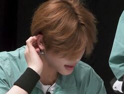 会場に響く異次元の歌声！17歳練習生の生歌にライバルたちが振り返りざわつき「サイレンのような高音」「どうやって喉のコンディションを？」