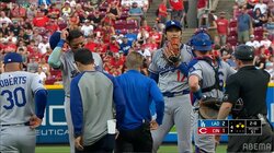 大谷翔平、4回途中で緊急降板も「DH」でフル出場し5打数無安打 ドジャースも接戦落とし7月最後のゲームで惜敗