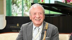 93歳のレジェンドミュージシャン、初めて楽器を教えてくれたのは“駄菓子屋のおじさん”「店先で3日間、1回10円払って」