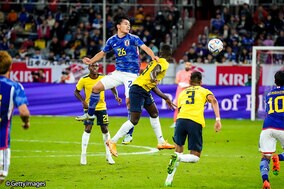 上田綺世が途中出場で存在感も…「もっと回数を増やしていかないと」