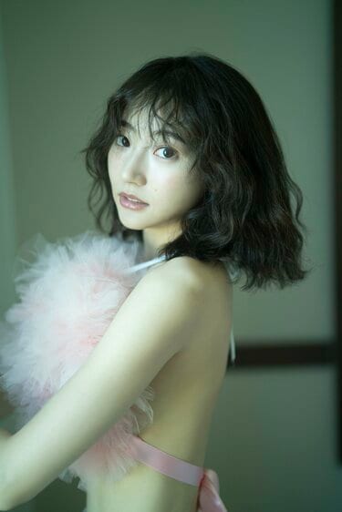 武田麗奈　写真集 武田玲奈10周年記念写真集、アートで大胆な先行カット解禁 発売記念イベント開催が決定 | グラビア | ABEMA TIMES | アベマタイムズ