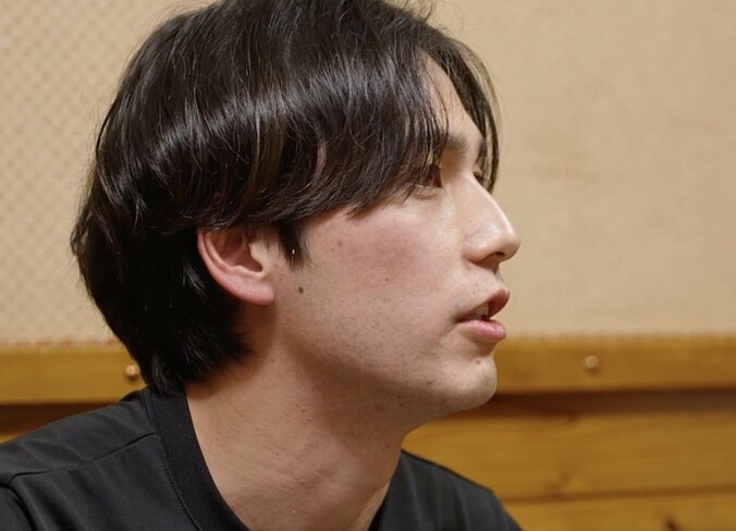 【写真・画像】彼女と“レス”のイケメンバレー選手、子どもを作ることへの迷いを明かす「子どもにそうなったらどうしよう」　1枚目