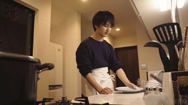 元仮面ライダー俳優・瀬戸がノンノモデル妻・紺野に得意料理を振る舞う！「彩夏…」勇気を出して呼び捨ても『私たち結婚しました4』第2話