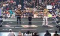 「レフェリーかわいい」「目の周りが…」異色レフェリーの独特メイクに驚きの声