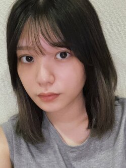 ラスアイ長月翠、“かっこかわいい”すっぴんショットをファン称賛「やっぱり顔面国宝ですね！」