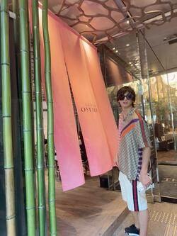  川崎希、全身『GUCCI』を着用した夫・アレクと訪れた場所「ぴったりだったんだけど」 