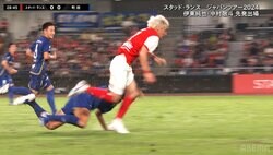 伊東純也の“爆速ドリブル”が話題沸騰！「掴まれてもぶっちぎった」「レベルが違いすぎる」圧巻突破からアシスト