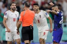 イランに最後PKはあったのか　プレイを止めてまでVAR要求した姿には賛否も