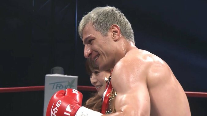 プレゼンターとして登場した渡辺美奈代さん