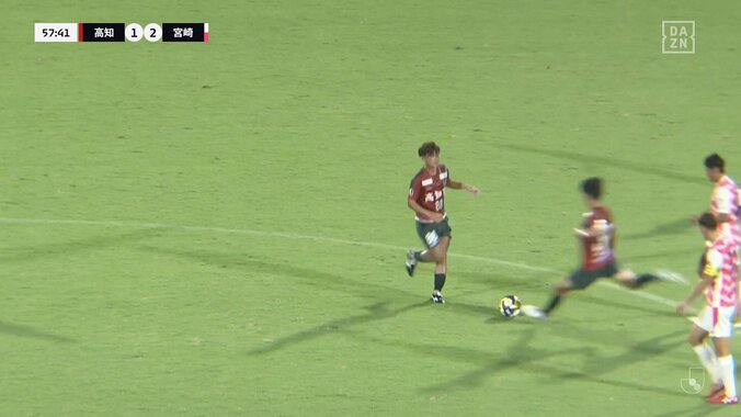 【映像】高速リスタートからの特大ロングシュート