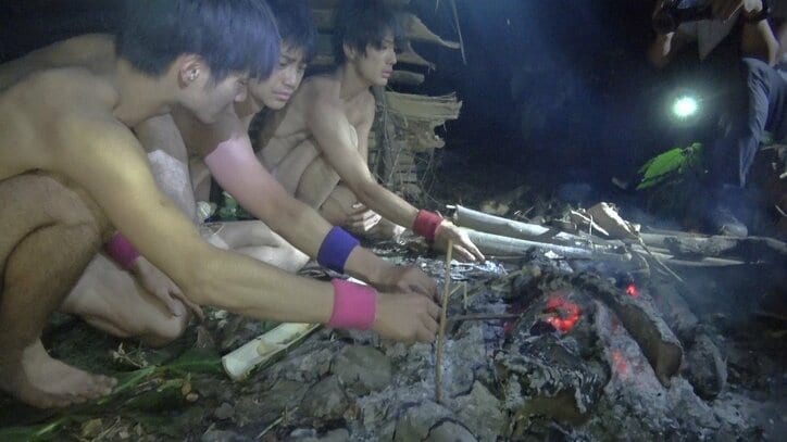 山崎ケイ「やるよあの女」  過酷すぎて恋愛できない？ 『地球征服 ラブアース シーズン2』ほか