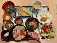 假屋崎省吾『豪勢に最後の朝食‼️』