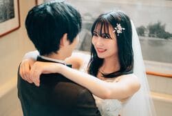 白間美瑠に「たくさん愛してもらえるような夫になる」年上イケメン俳優が決意のプロポーズ『私たち結婚しました5』第1話