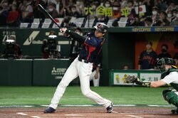 日本でもついに本格開演した大谷翔平の「SHO TIME」乾いた打球音と大歓声だけが聞こえる様子は完全に映画