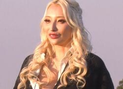 アイドルと熱愛報道があった人気芸人、8股中の加藤紗里に「僕を9人目の彼氏にしてください！」