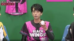 黒羽麻璃央「スクリューボールを習得しました！」“野球ガチ”な球種解説講座に俳優陣も驚き【ACTORS☆LEAGUE in Baseball 2023】