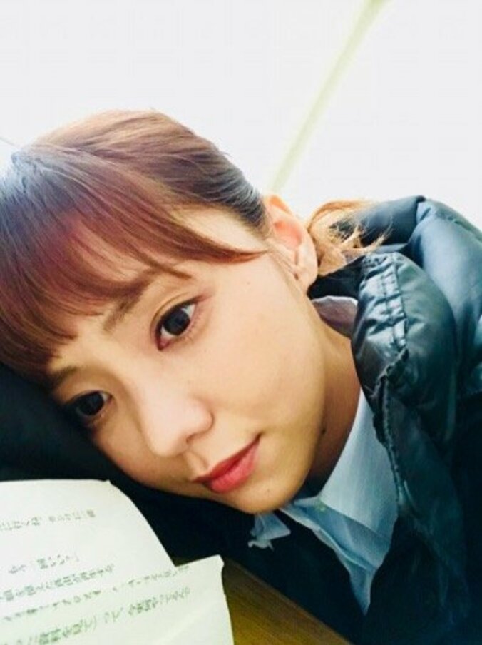 倉科カナ「目が死んでいる」お疲れショットを公開し心配&励ましの声相次ぐ 1枚目