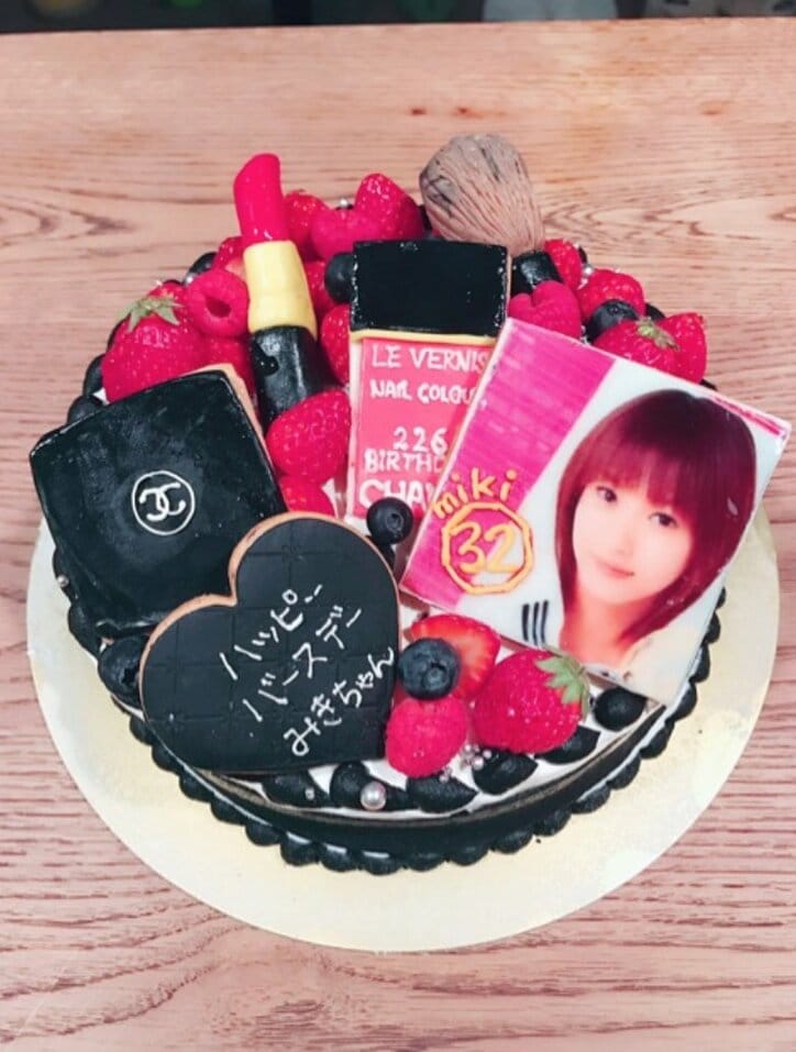 ミキティ、夫・庄司と子供からの誕生日プレゼントに感動